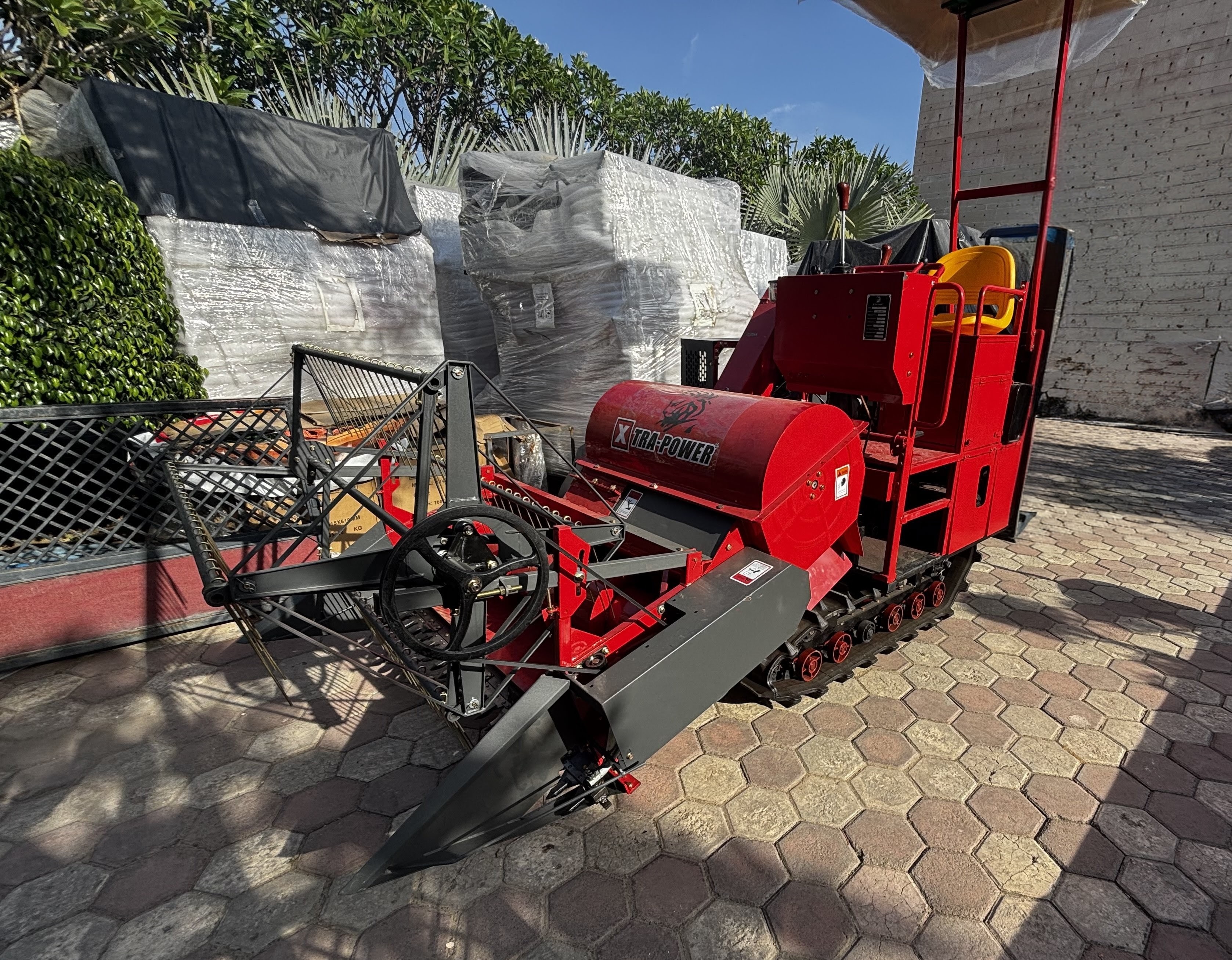 Root Raise agricultural machinery in field